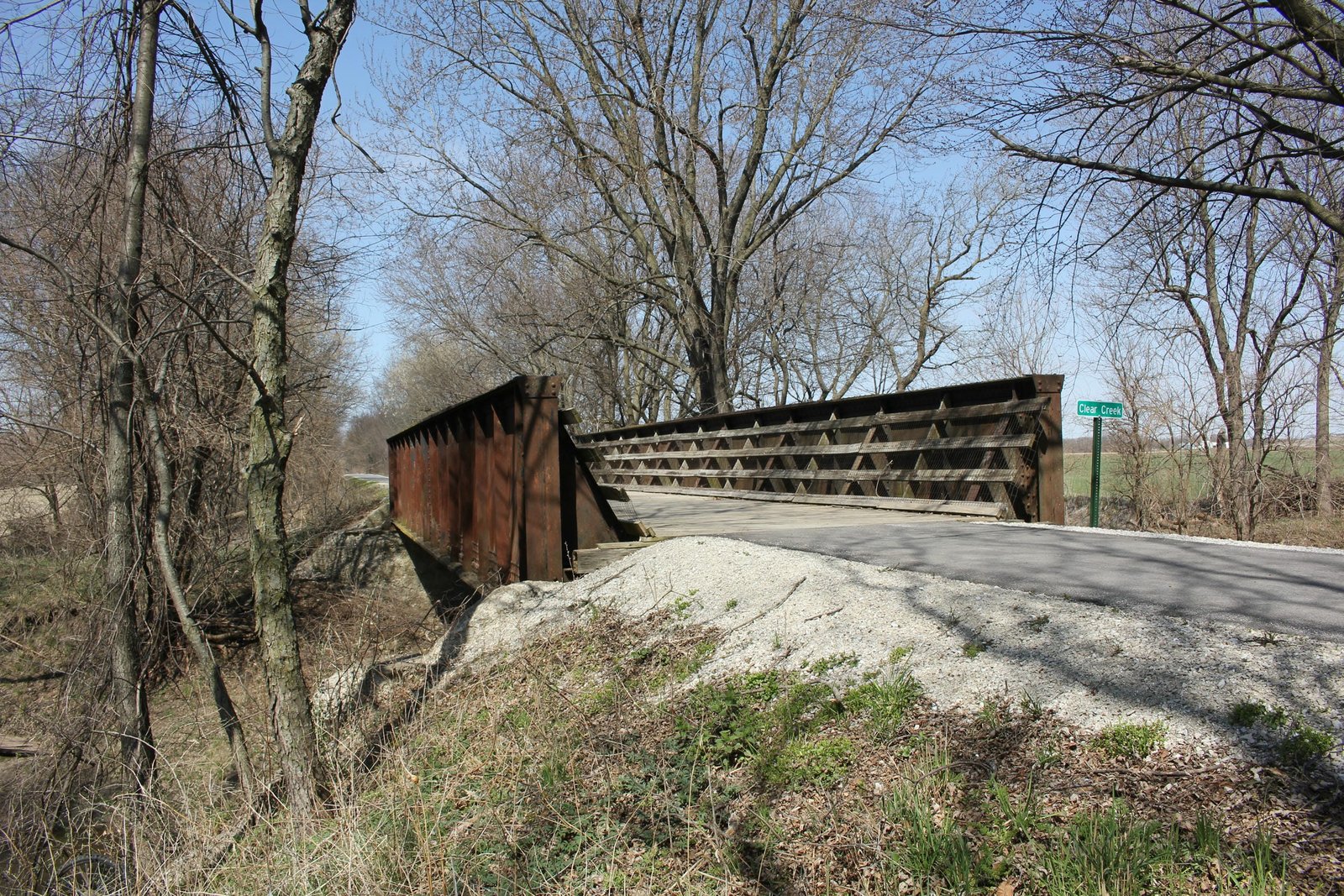 Looking west (railroad south)